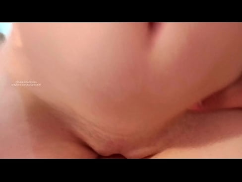 ❤️ Durmiendo en la habitación de mi hermana y así me desperté ☑ Video de sexo en es.eviewporn.ru ❌️