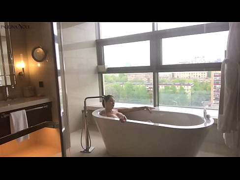 ❤️ Tremenda nena masturbando apasionadamente su coño en el baño ☑ Video de sexo en es.eviewporn.ru ❌️